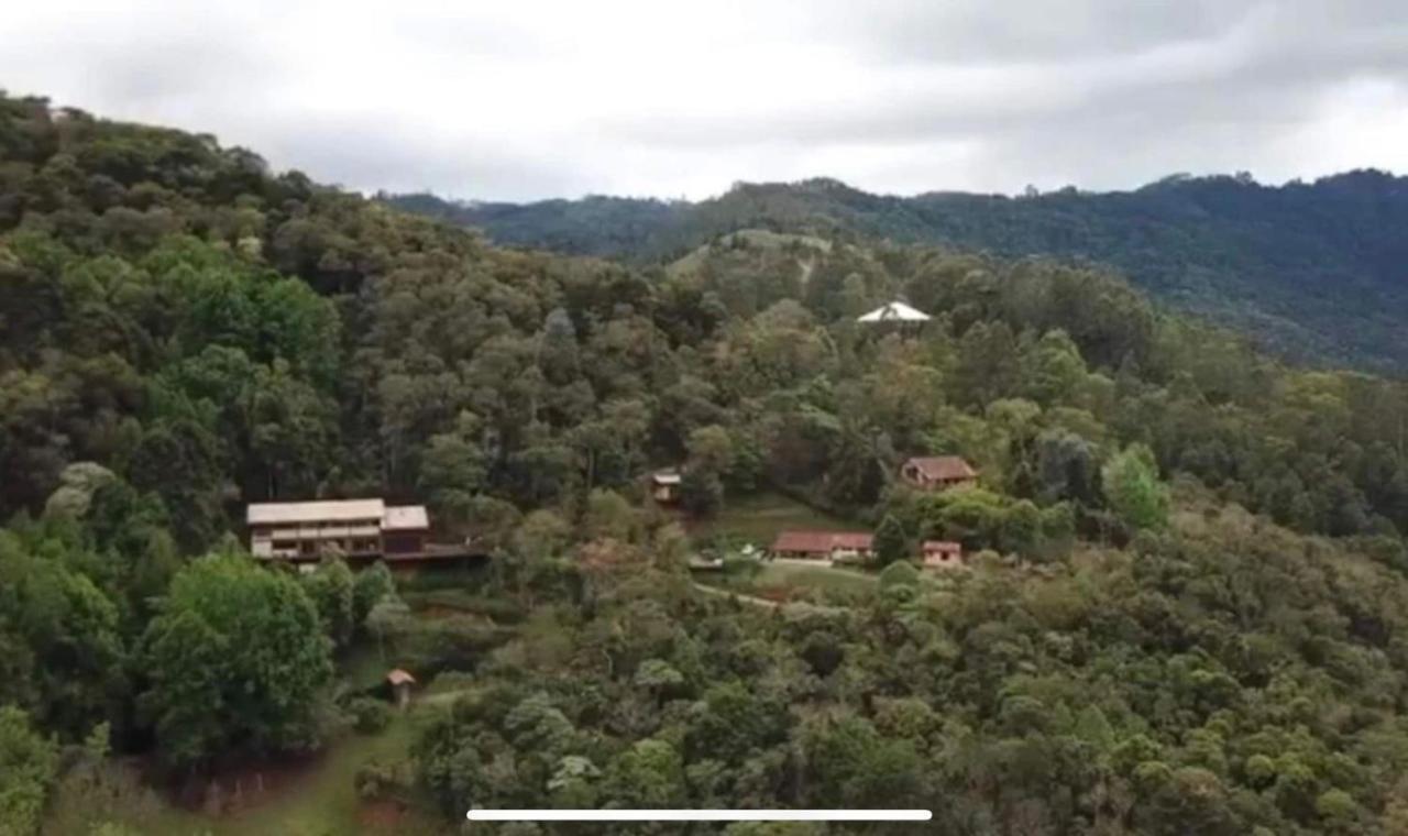 Casa De Vidro Com Vista Mantiqueira - Com Cafe E Staff Villa Campos do Jordao Luaran gambar